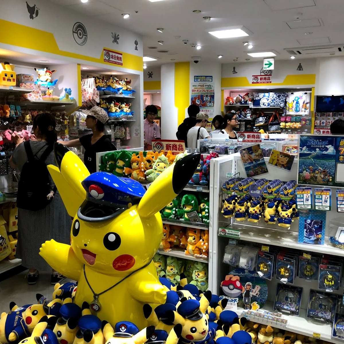 🛍️ 도쿄 캐릭터 스트리트(도쿄캬라쿠타스토리토)